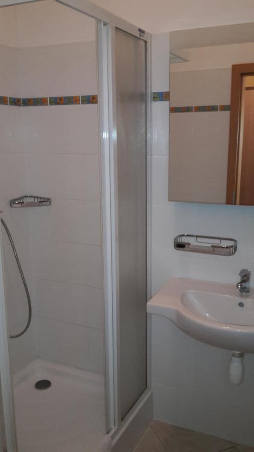 Corner Hotel U Divadla*** - Znojmo Eksteriør billede
